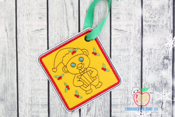 Polar Bear with Gift Box ITH Ornament Review